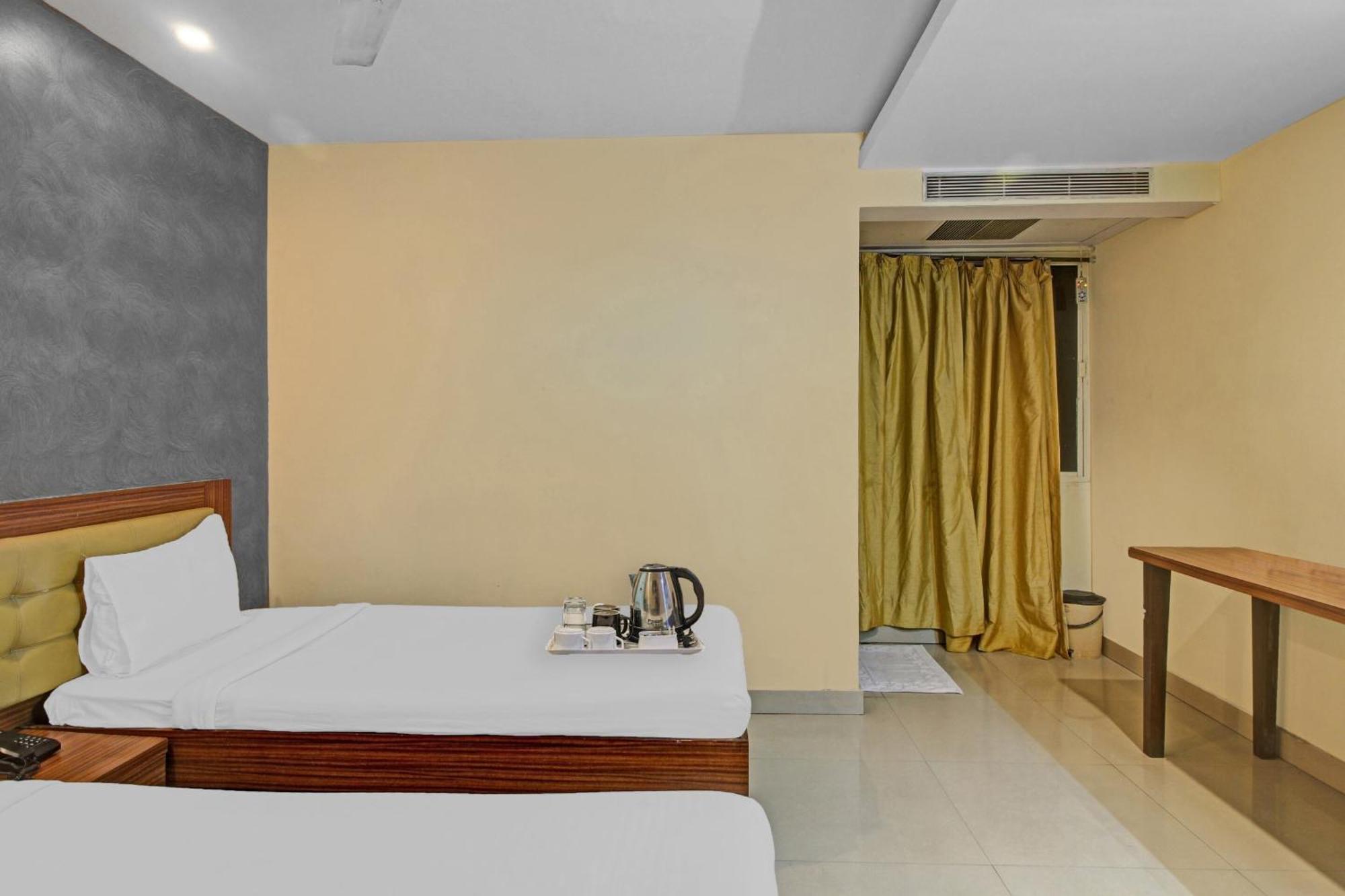 فندق Townhouse The Grand Plaza حيدر أباد المظهر الخارجي الصورة